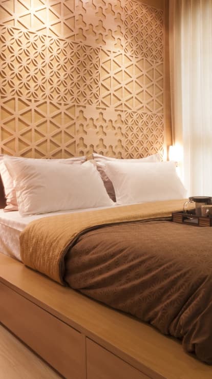 спальня з ліжком